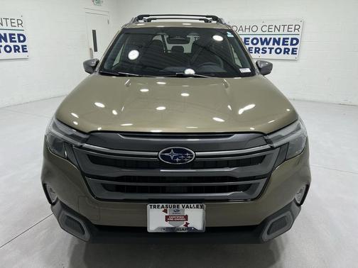 Autumn Green Metallic 2025 Subaru Forester Hybrid Limited