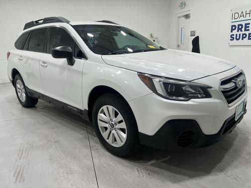 2019 Subaru Outback 2.5i