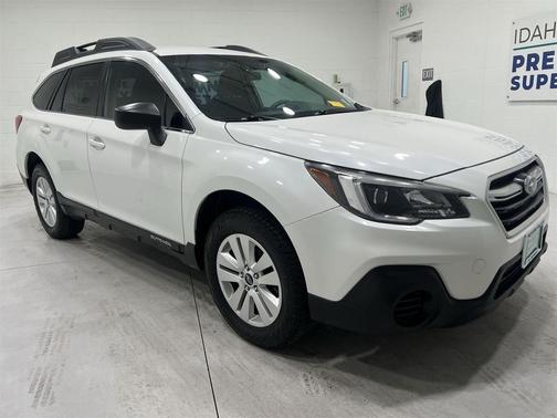2019 Subaru Outback 2.5i