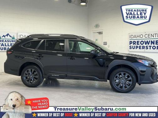 Crystal Black Silica 2025 Subaru Outback Onyx Edition