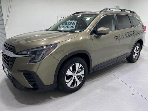 Autumn Green Metallic 2025 Subaru Ascent Premium 8-Passenger