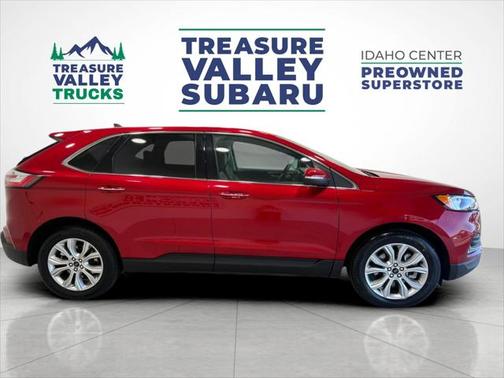 2023 Ford Edge Titanium