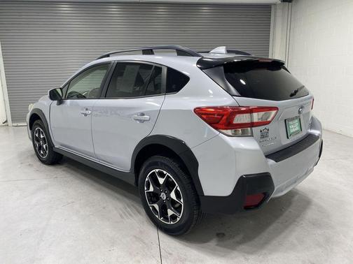 Ice Silver Metallic 2018 Subaru Crosstrek 2.0i Premium