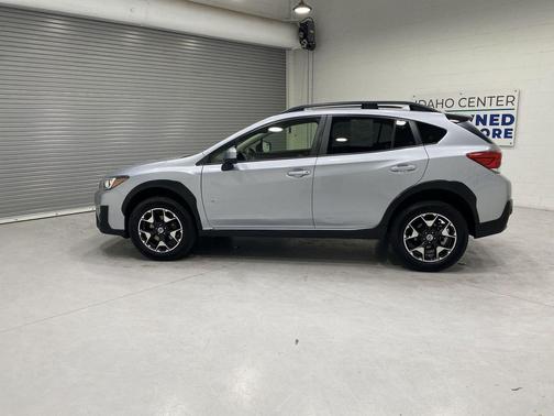 Ice Silver Metallic 2018 Subaru Crosstrek 2.0i Premium