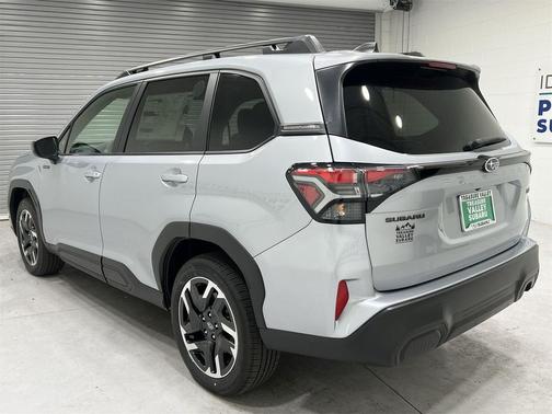 2025 Subaru Forester Hybrid Premium