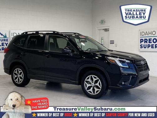 Crystal Black Silica 2024 Subaru Forester Premium