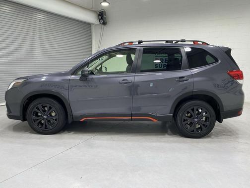 Magnetite Gray Metallic 2023 Subaru Forester Sport