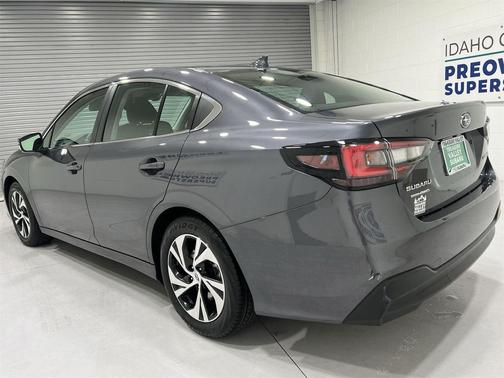 2022 Subaru Legacy Premium