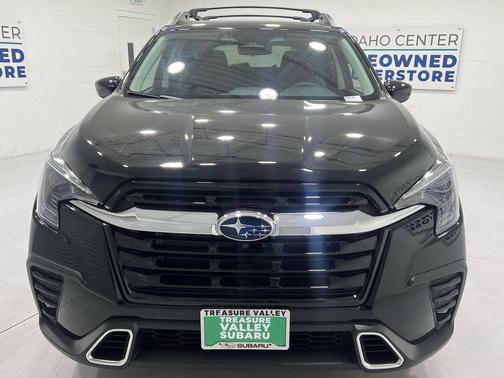 Crystal Black Silica 2026 Subaru Ascent Touring 7-Passenger