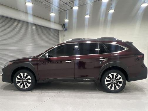 2023 Subaru Outback Touring XT