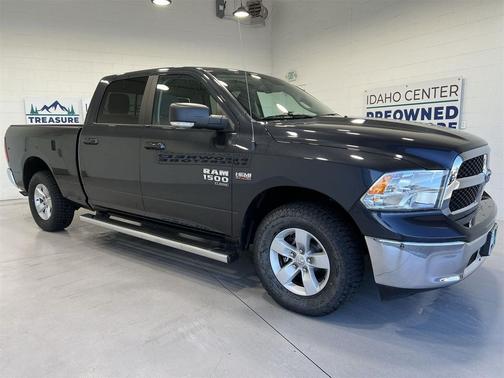 2020 RAM 1500 Classic SLT