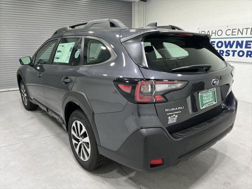 2025 Subaru Outback Base