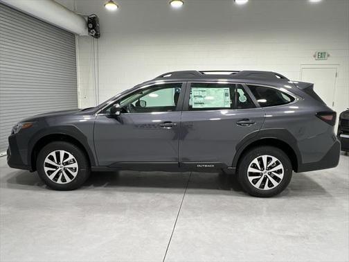 2025 Subaru Outback Base
