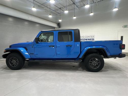 2024 Jeep Gladiator Sport S