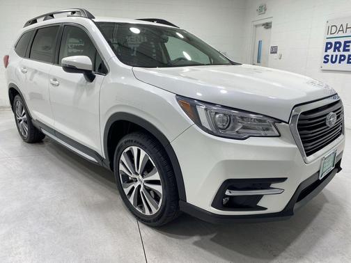 2022 Subaru Ascent Limited 8-Passenger