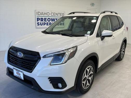 2023 Subaru Forester Premium