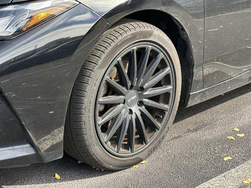 2019 Toyota Avalon XLE