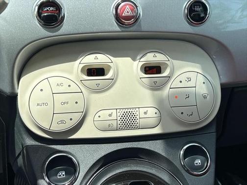 2012 FIAT 500 Lounge