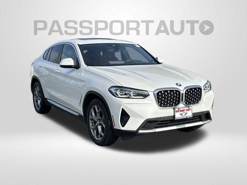 2023 BMW X4 xDrive30i