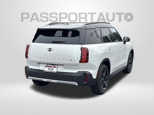 2026 MINI Countryman Oxford Edition