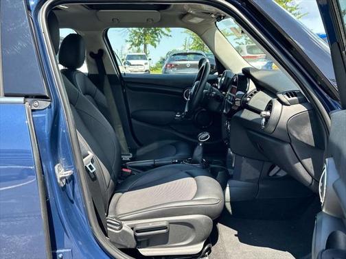 2016 MINI Hardtop Cooper