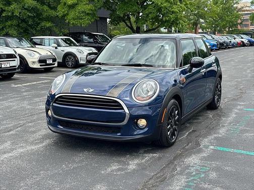 2016 MINI Hardtop Cooper