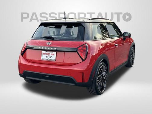 2025 MINI Hardtop Cooper