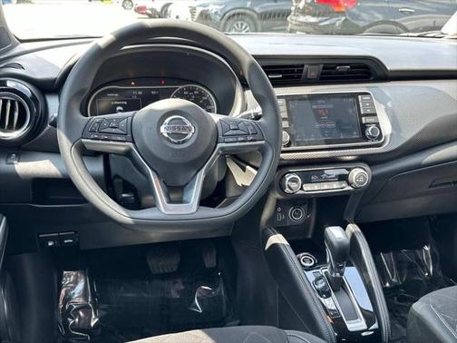 2019 Nissan Kicks SV