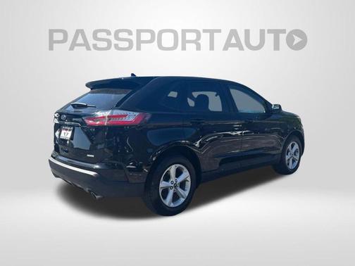 AGATE BLACK METALLIC 2020 Ford Edge SE