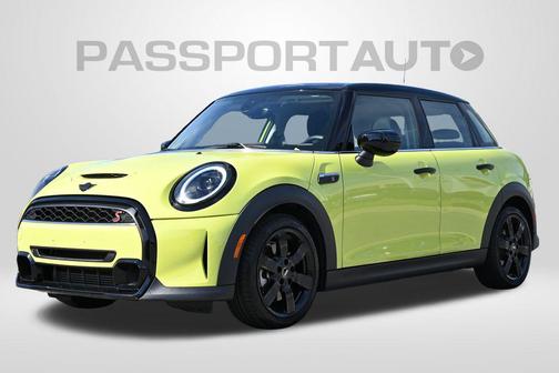 2024 MINI Hardtop Cooper S