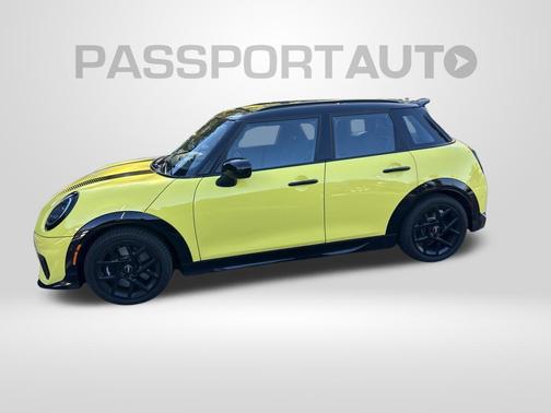 Sunny Side Yellow 2026 MINI Hardtop Cooper S