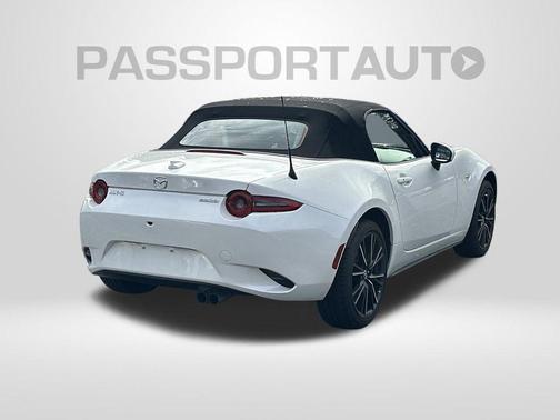 2025 Mazda MX-5 Miata Grand Touring
