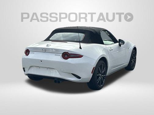 2025 Mazda MX-5 Miata Grand Touring