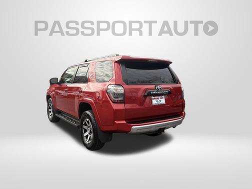 2024 Toyota 4Runner TRD Off Road