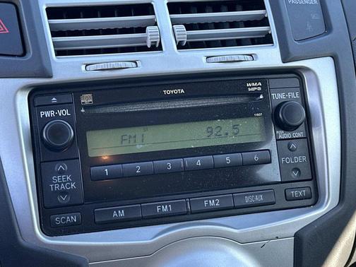 2007 Toyota Yaris Base