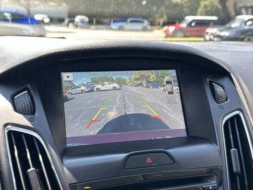 2017 Ford Focus SEL