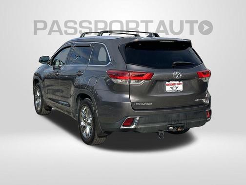 2019 Toyota Highlander Limited Platinum