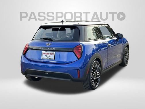 2025 MINI Hardtop Cooper