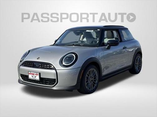 2025 MINI Hardtop Cooper