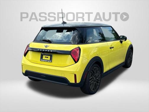 2025 MINI Hardtop Cooper
