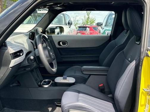2025 MINI Hardtop Cooper