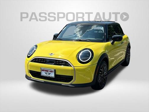 2025 MINI Hardtop Cooper
