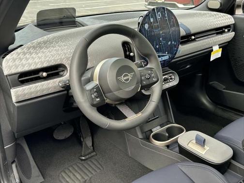 2025 MINI Hardtop Cooper