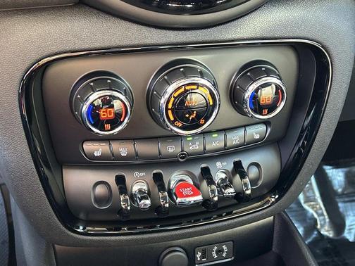 2017 MINI Clubman Cooper