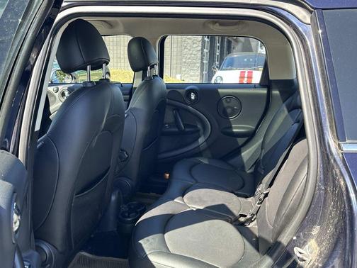 2015 MINI Countryman Cooper S