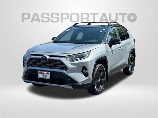 2020 Toyota RAV4 Hybrid SE