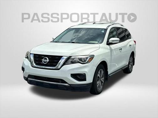 2017 Nissan Pathfinder S