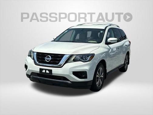 2017 Nissan Pathfinder S