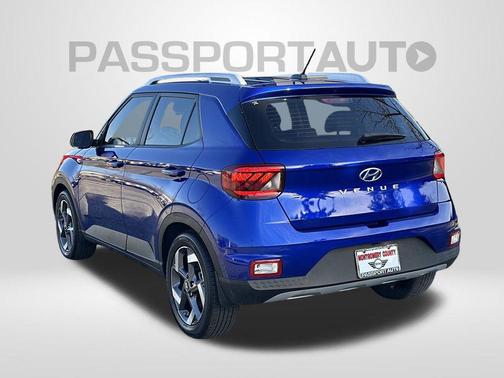 2024 Hyundai VENUE Limited