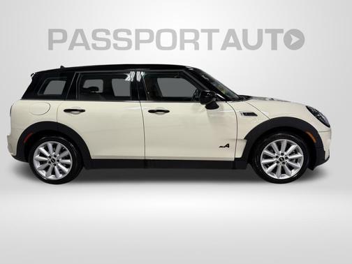 2023 MINI Clubman Cooper S ALL4